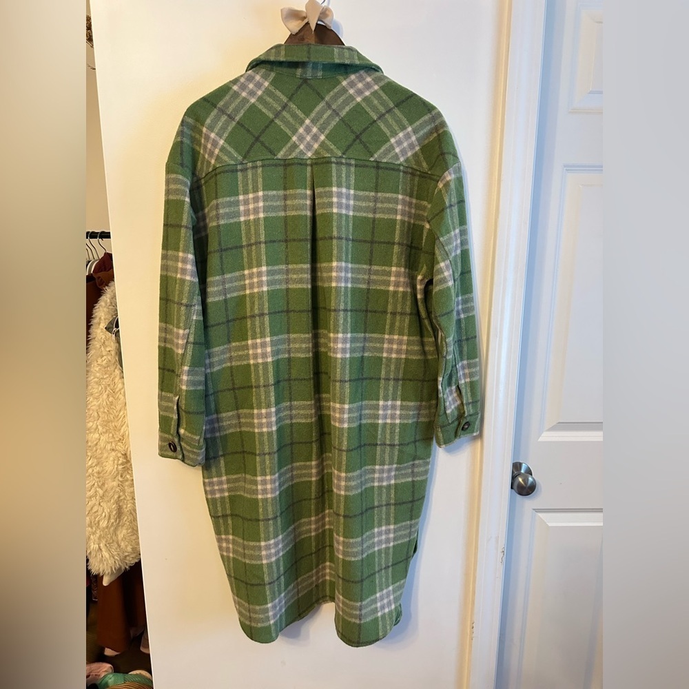 Green Plaid Women's Shacket - Picture 2 of 5
